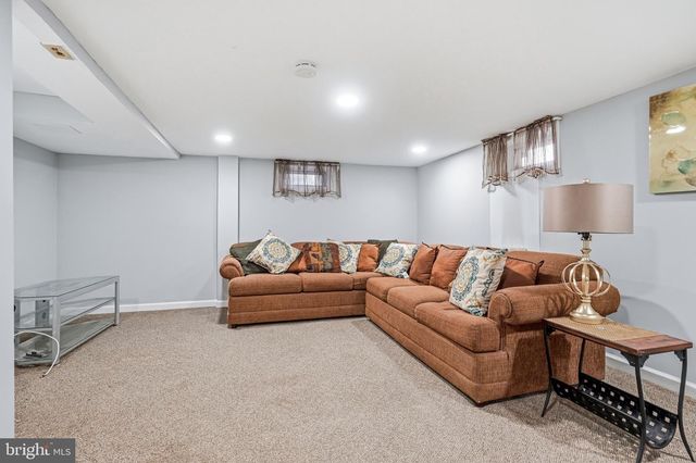305 S JOHNSTON AVE, Hamilton, NJ 08609