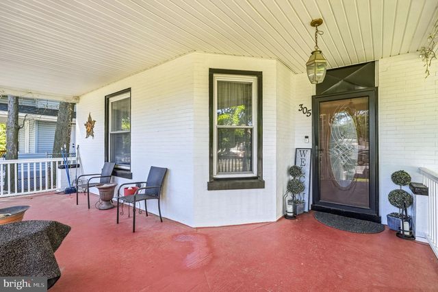 305 S JOHNSTON AVE, Hamilton, NJ 08609