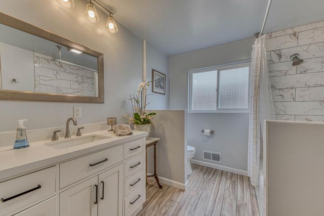 222 Encinada Drive, Salinas, CA 93901