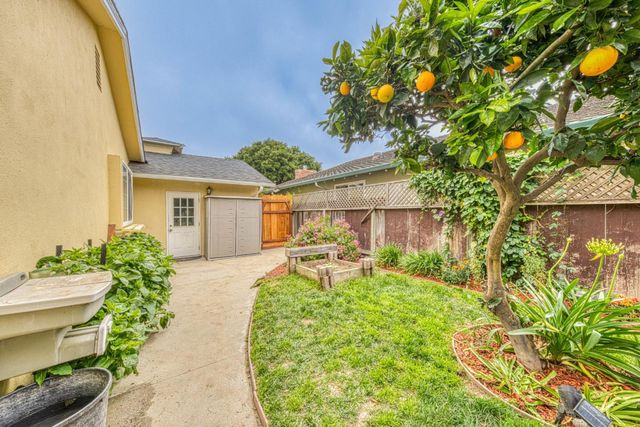 222 Encinada Drive, Salinas, CA 93901