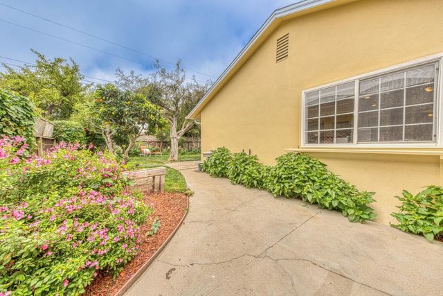 222 Encinada Drive, Salinas, CA 93901