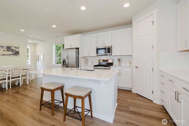 6480 Halyard Circle SE, Port Orchard, WA 98367