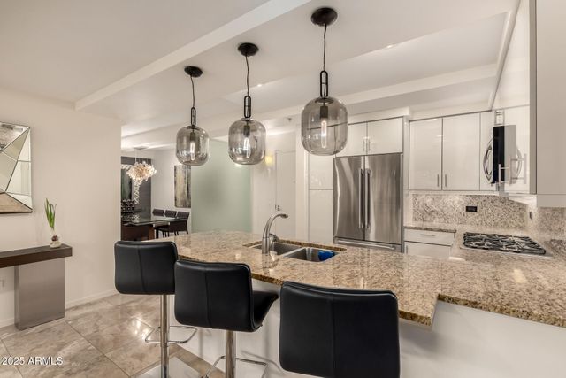 7131 E RANCHO VISTA Drive 6010, Scottsdale, AZ 85251