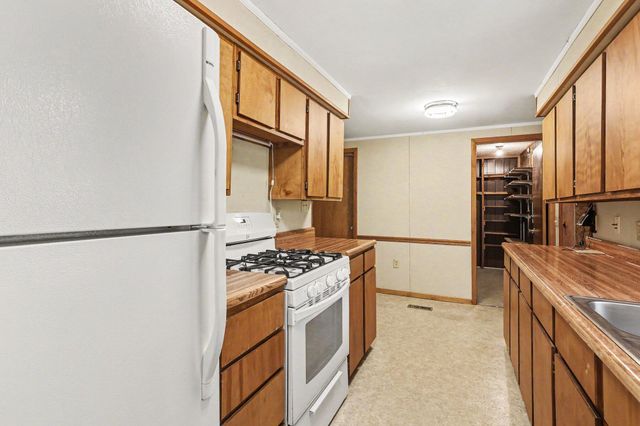 3599 S Maple Island Road, Hesperia, MI 49421