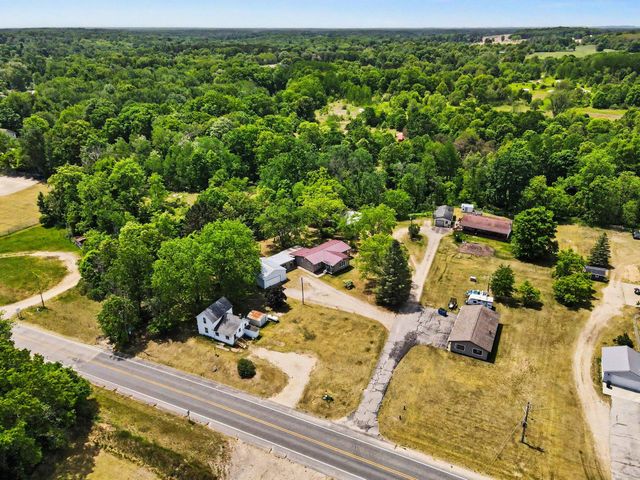 3599 S Maple Island Road, Hesperia, MI 49421