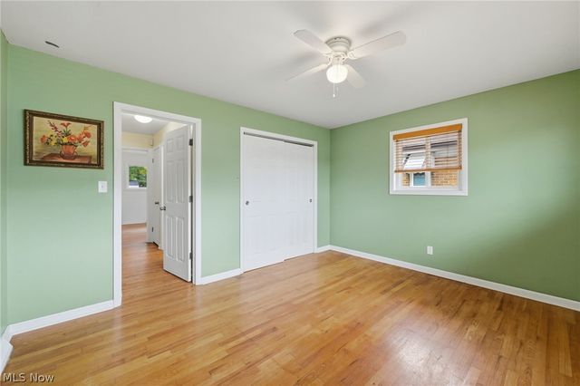 7930 Selwick Drive, Parma, OH 44129