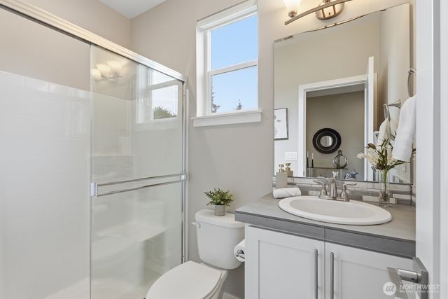 18216 137th Place SE, Renton, WA 98058