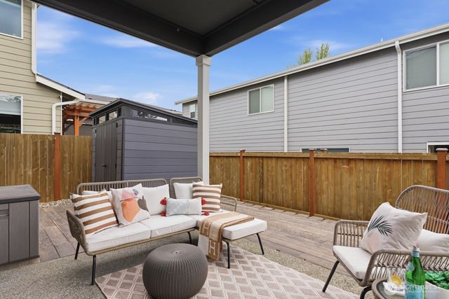 18216 137th Place SE, Renton, WA 98058