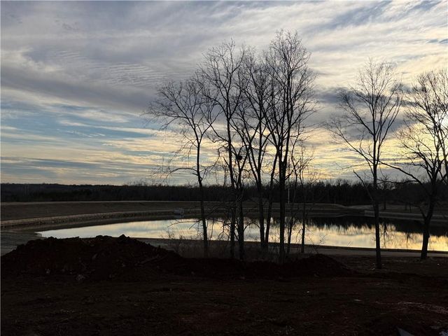 8982 Ginger Street, Lenexa, KS 66227