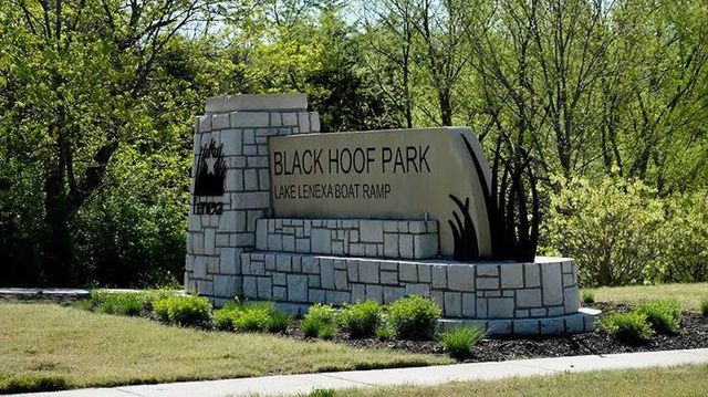 8982 Ginger Street, Lenexa, KS 66227