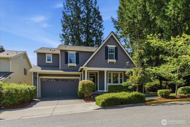17211 NE 117th Way, Redmond, WA 98052