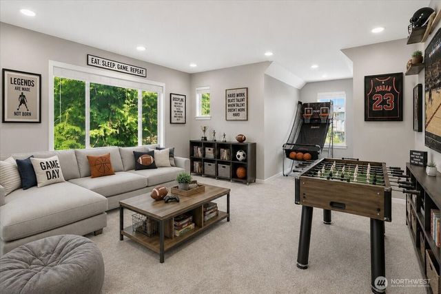 17211 NE 117th Way, Redmond, WA 98052
