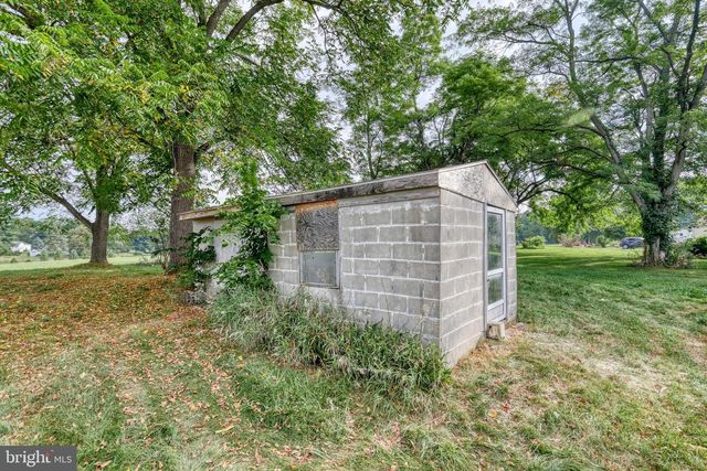 455 PETERSBURG RD, Carlisle, PA 17015