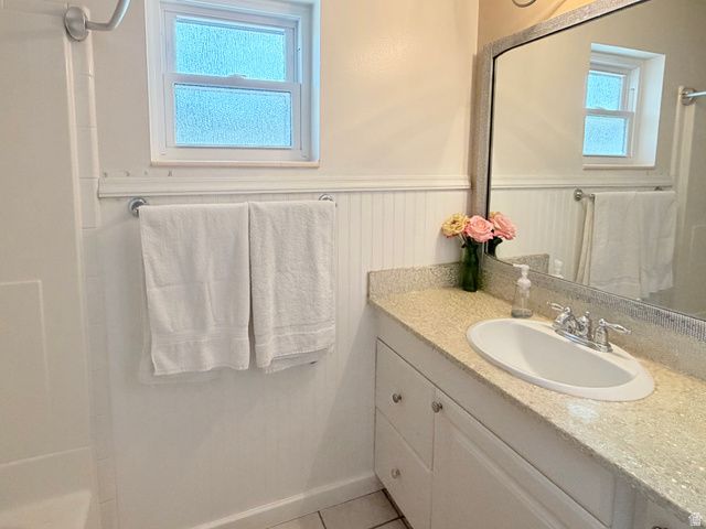 685 LAVINA DR, South Ogden, UT 84403