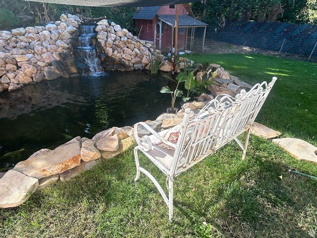 685 LAVINA DR, South Ogden, UT 84403