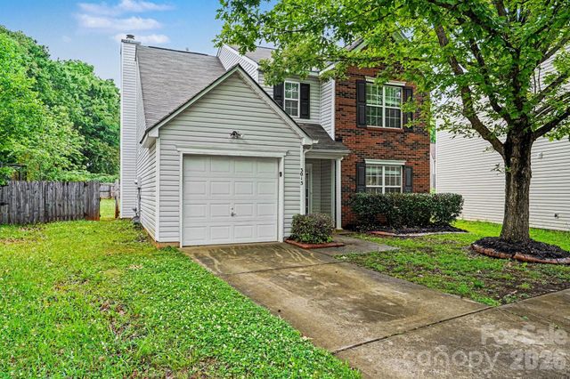 3013 Robin Terry Court, Charlotte, NC 28208