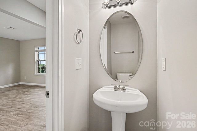 3013 Robin Terry Court, Charlotte, NC 28208