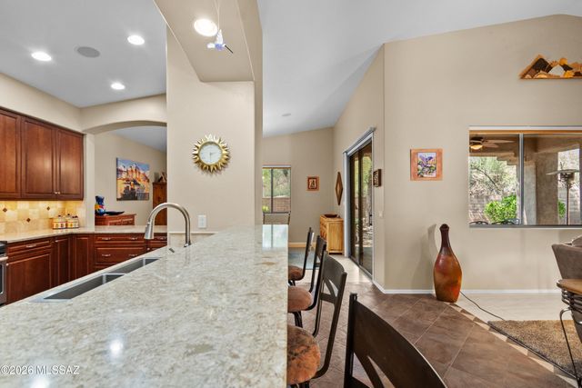 5305 N Spring View Drive, Tucson, AZ 85749