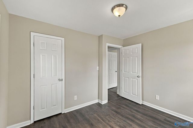 17133 Ferry Road, Athens, AL 35611