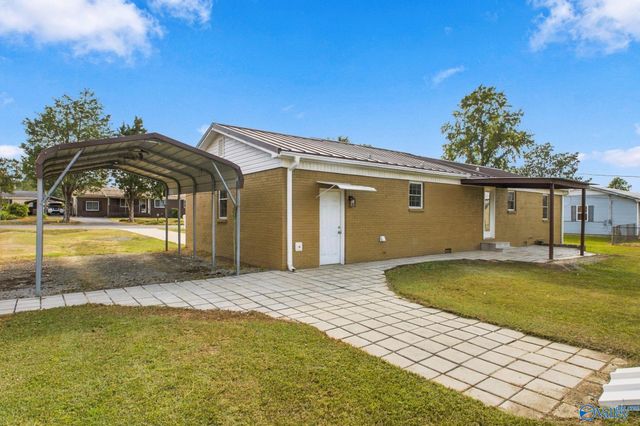 17133 Ferry Road, Athens, AL 35611