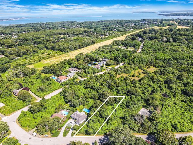 345 The Strand, East Marion, NY 11939