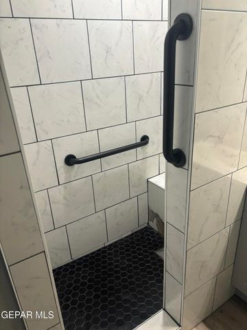 7840 KNIGHTS Drive 216, El Paso, TX 79915