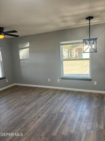 7840 KNIGHTS Drive 216, El Paso, TX 79915