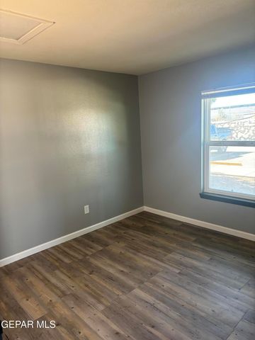 7840 KNIGHTS Drive 216, El Paso, TX 79915