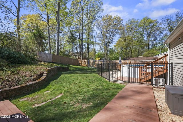 22 Shadyside Avenue, Hazlet, NJ 07730