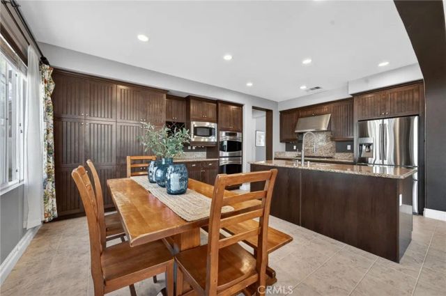 32208 Cedar Crest Court, Temecula, CA 92592