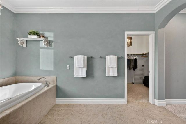 32208 Cedar Crest Court, Temecula, CA 92592