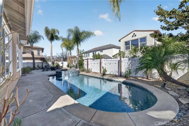 32208 Cedar Crest Court, Temecula, CA 92592