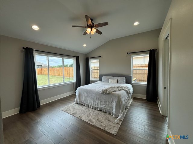110 Hiram Cook, Blanco, TX 78606