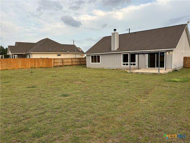 110 Hiram Cook, Blanco, TX 78606