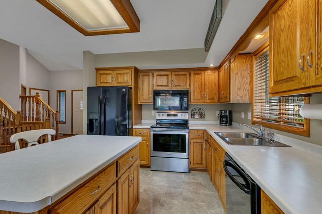 1542 Mulberry Road, Saint Cloud, MN 56303