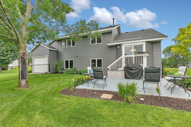1542 Mulberry Road, Saint Cloud, MN 56303