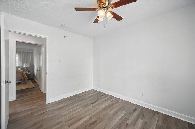 528 Chambers Street, Denton, TX 76205