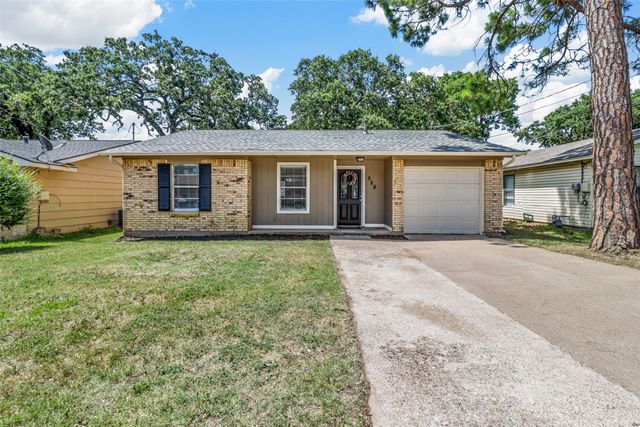528 Chambers Street, Denton, TX 76205