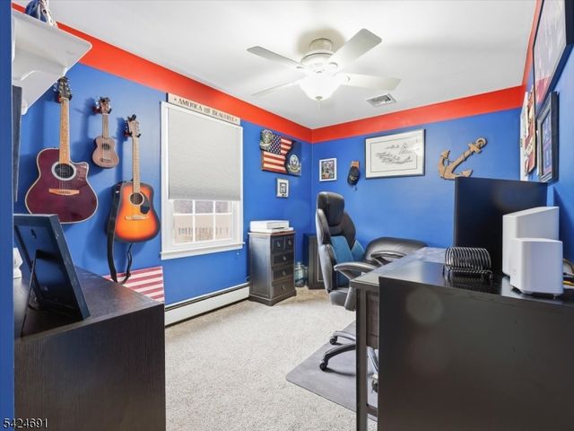 24 Powhatatan Way, Mount Olive Twp., NJ 07840