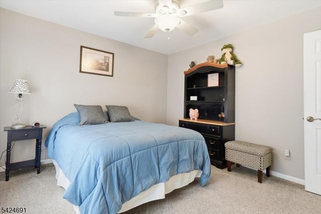 24 Powhatatan Way, Mount Olive Twp., NJ 07840