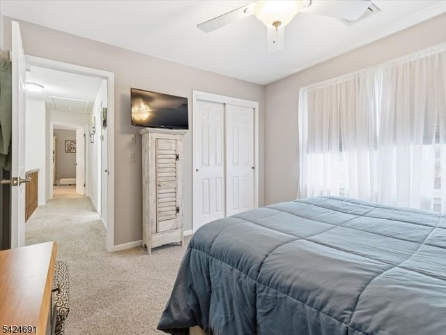 24 Powhatatan Way, Mount Olive Twp., NJ 07840