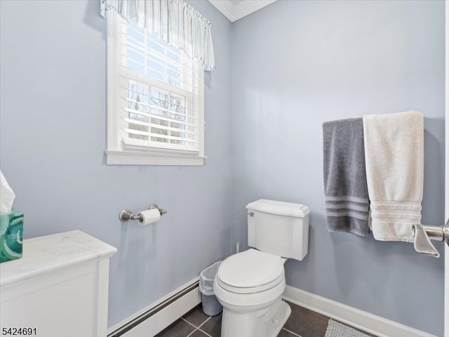 24 Powhatatan Way, Mount Olive Twp., NJ 07840