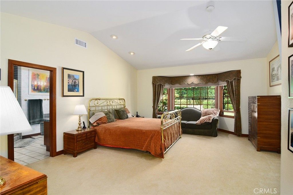 Image 25 of property listing at 29551 Weeping Willow, Agoura Hills, CA 91301