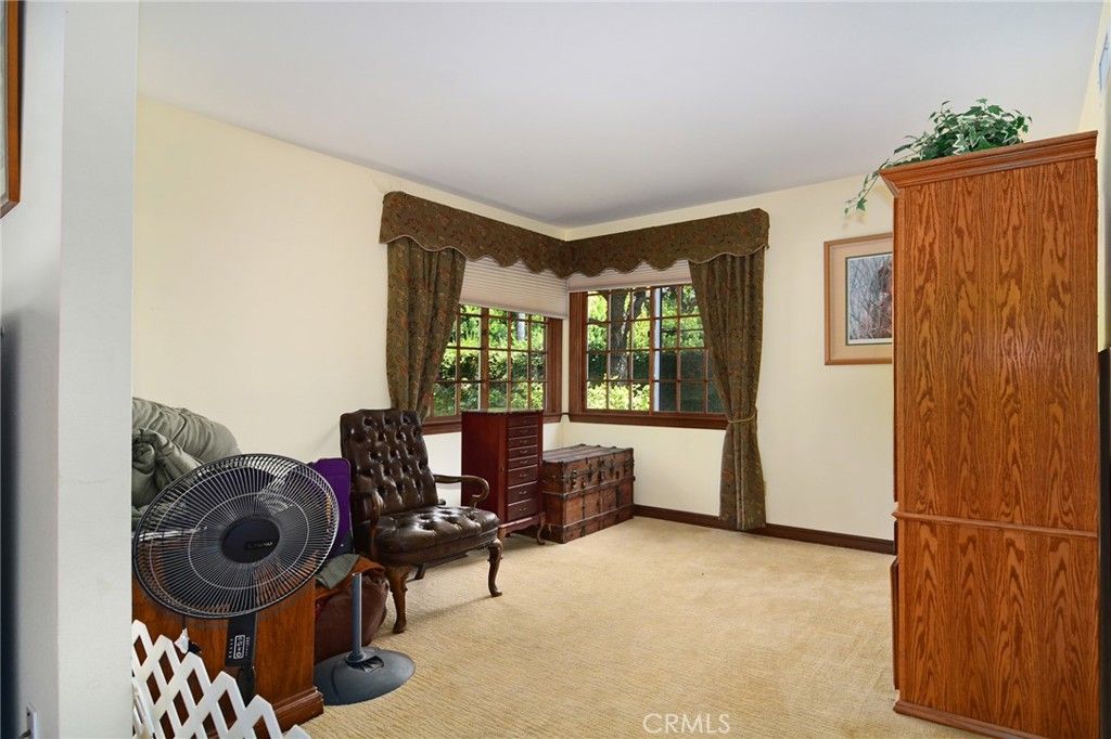 Image 27 of property listing at 29551 Weeping Willow, Agoura Hills, CA 91301