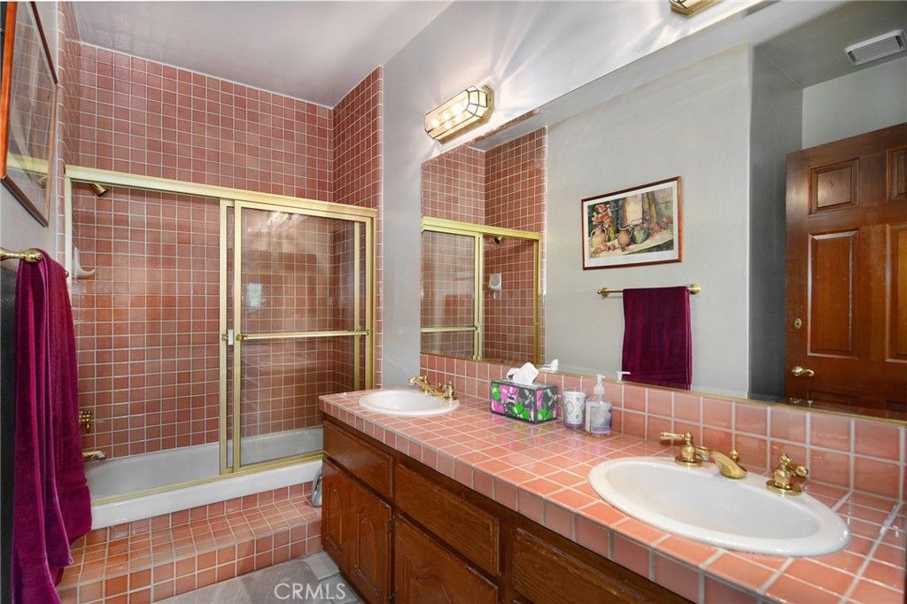 Image 31 of property listing at 29551 Weeping Willow, Agoura Hills, CA 91301
