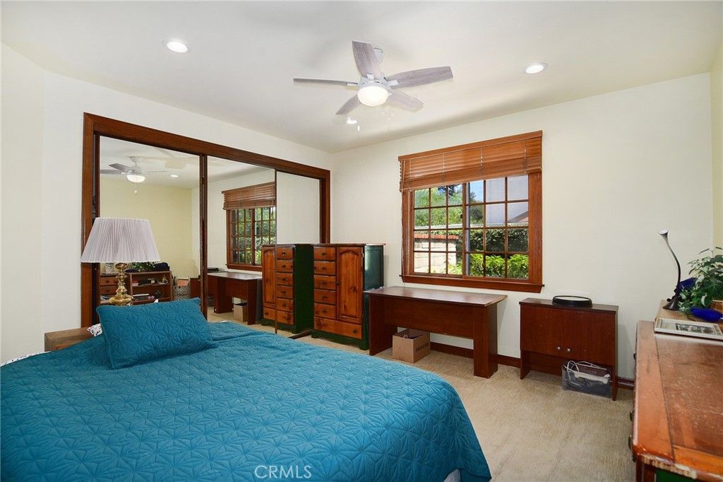 Image 32 of property listing at 29551 Weeping Willow, Agoura Hills, CA 91301