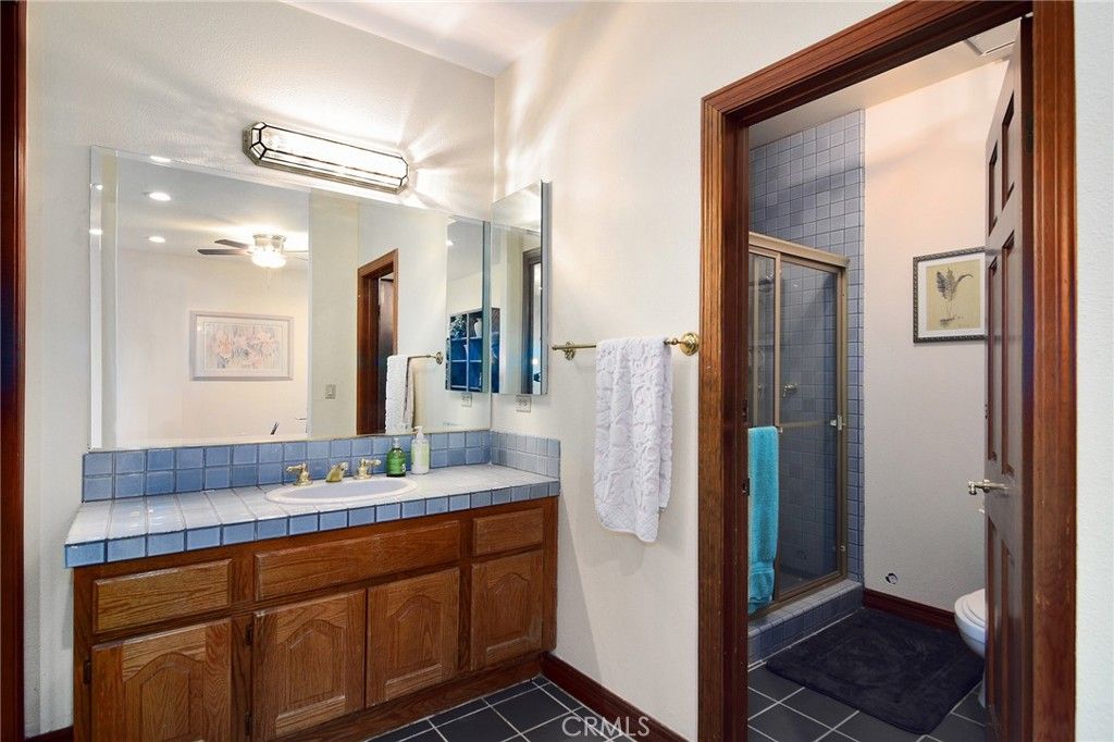 Image 33 of property listing at 29551 Weeping Willow, Agoura Hills, CA 91301