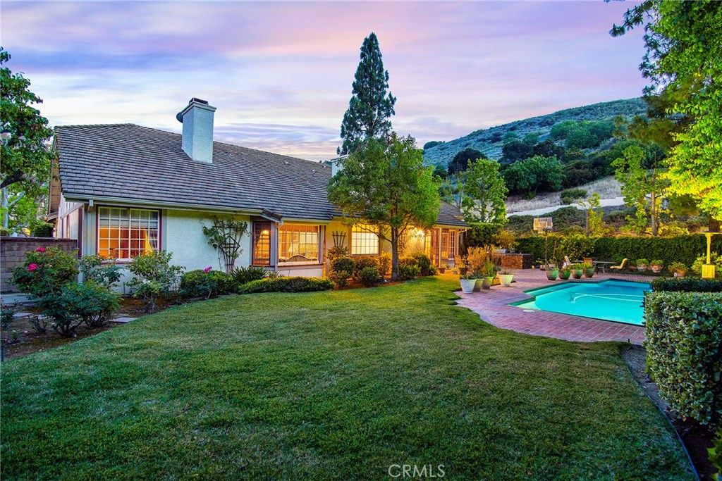 Image 39 of property listing at 29551 Weeping Willow, Agoura Hills, CA 91301