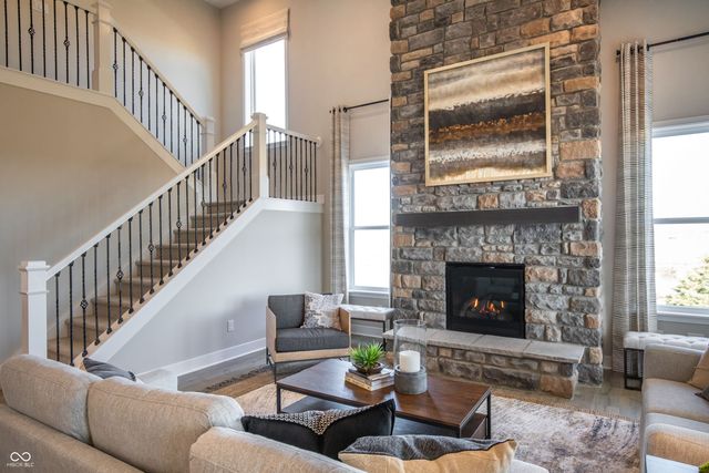 6758 Thresher Pass, Mccordsville, IN 46055
