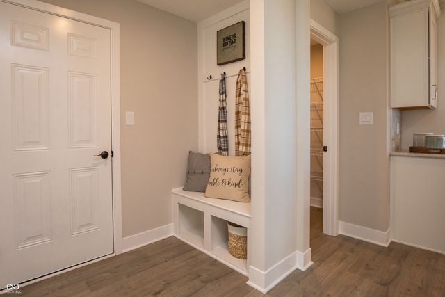 6758 Thresher Pass, Mccordsville, IN 46055